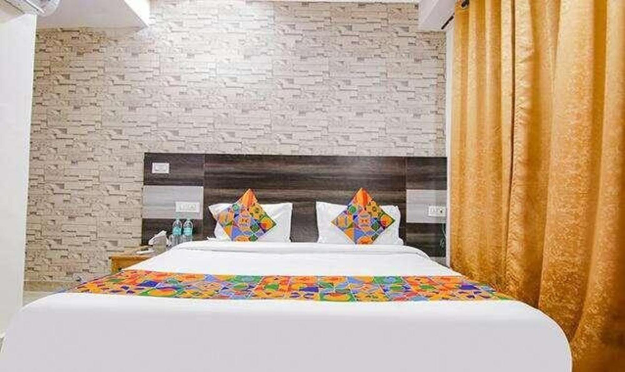 Fabhotel Welcome Residency Zirakpur Extérieur photo